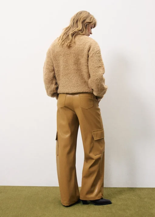 Pull NADINE Camel
